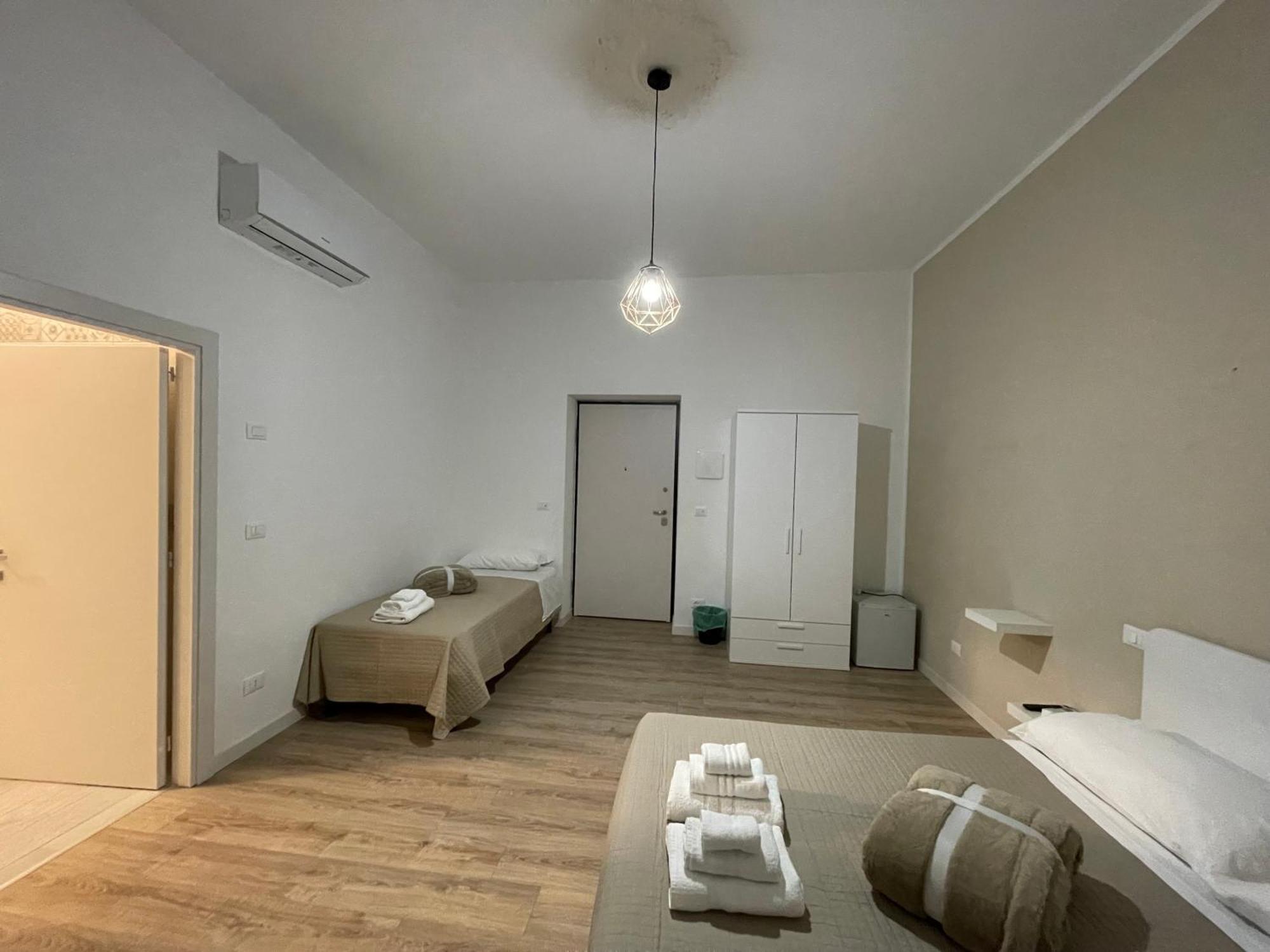 Le Stanze Di Max Bed & Breakfast Termoli Ngoại thất bức ảnh
